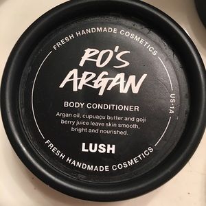 Small Lush Cosmetics Ro’s Argan Body Conditioner